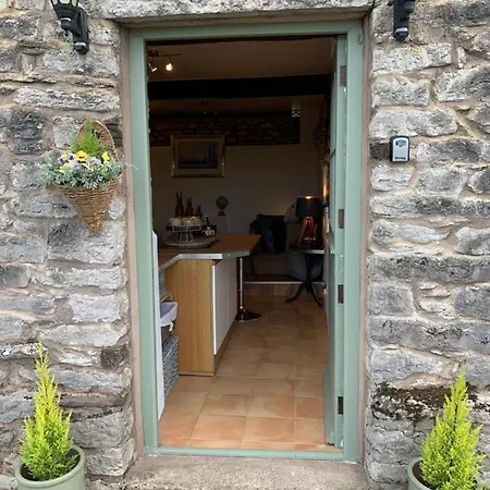 Characteristic & Cosy Self-contained 1 Bed Annexe *